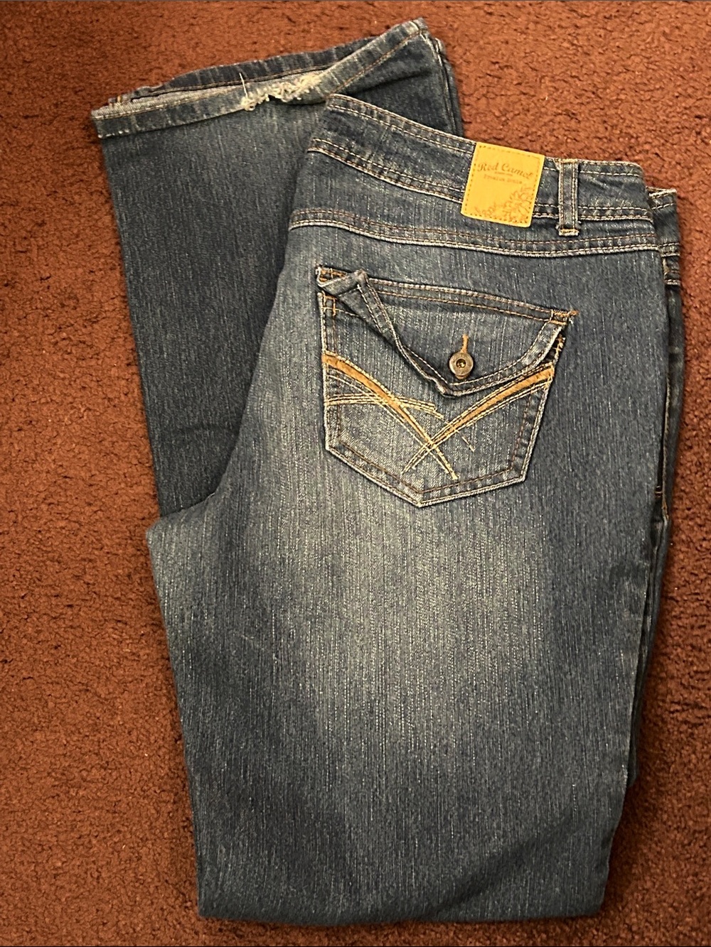 Red Camel Women's Medium Blue Relaxed Jeans with Contrast Stitching